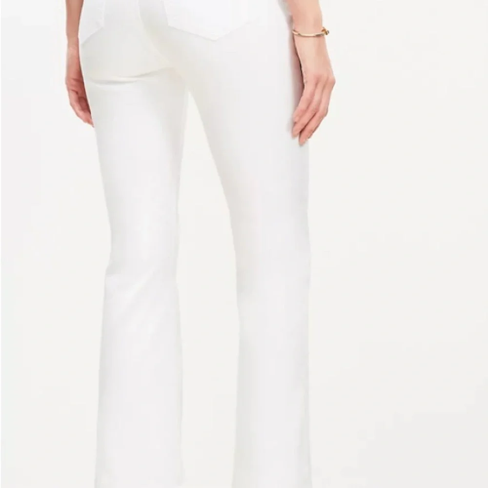LOFT Women's Modern Crop White Denim Jeans - Picture 2 of 2